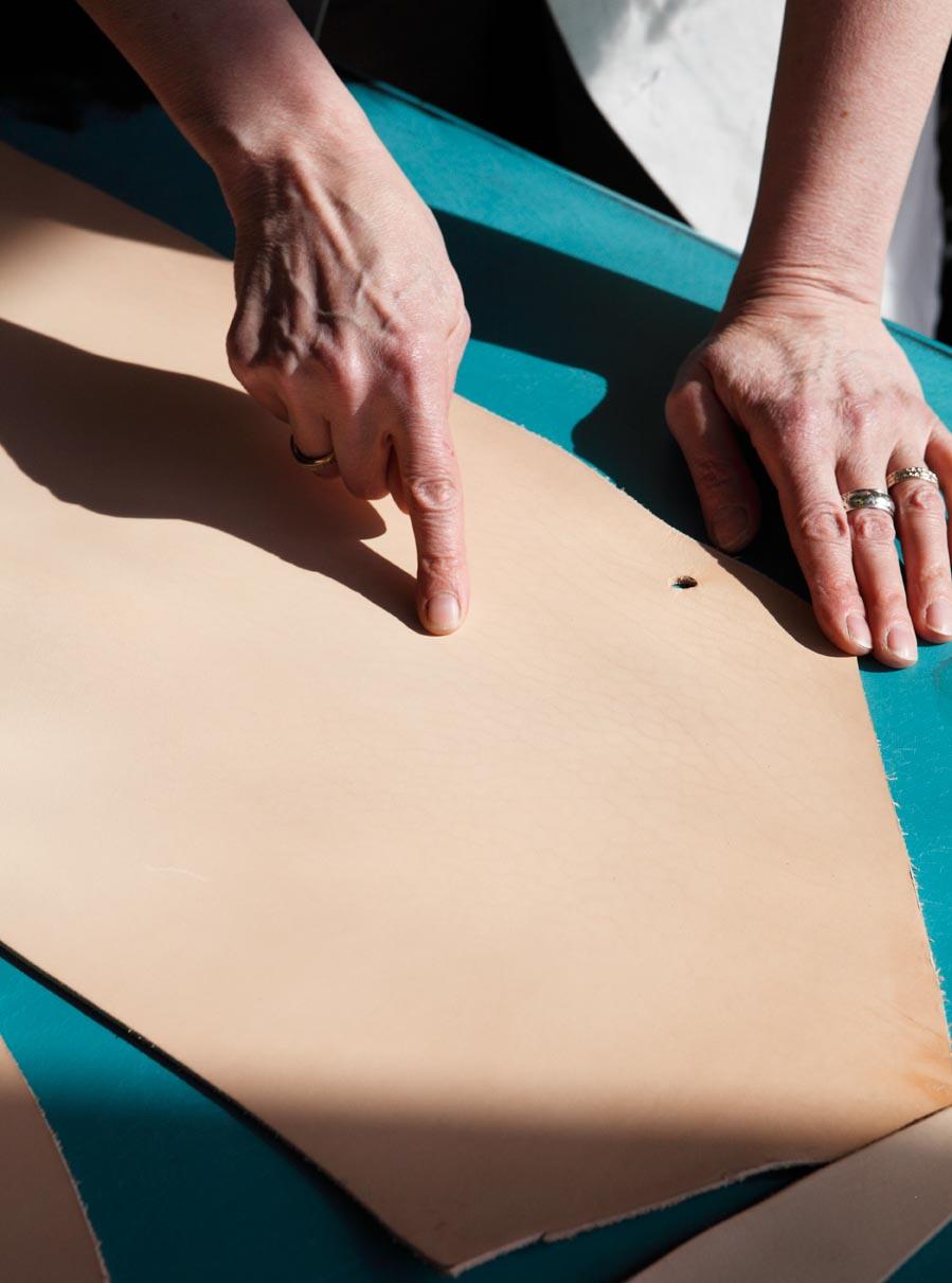 Simon Boudvin in residency at the Ardennes leather workshops