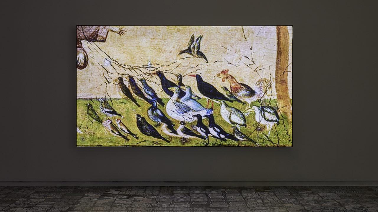 Claire Fontaine, exposition “Beauty is a ready-made“, Untitled (Sermon to the birds) Industrial frameless LED lightbox with pearl vinyl digital print, 277×156×10 cm, 2018 © Sangtae Kim / Fondation d’entreprise Hermès