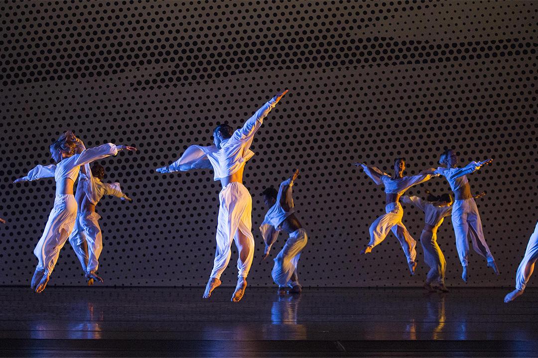 Merce Cunningham, Pond Way Photo © Filip Van Roe