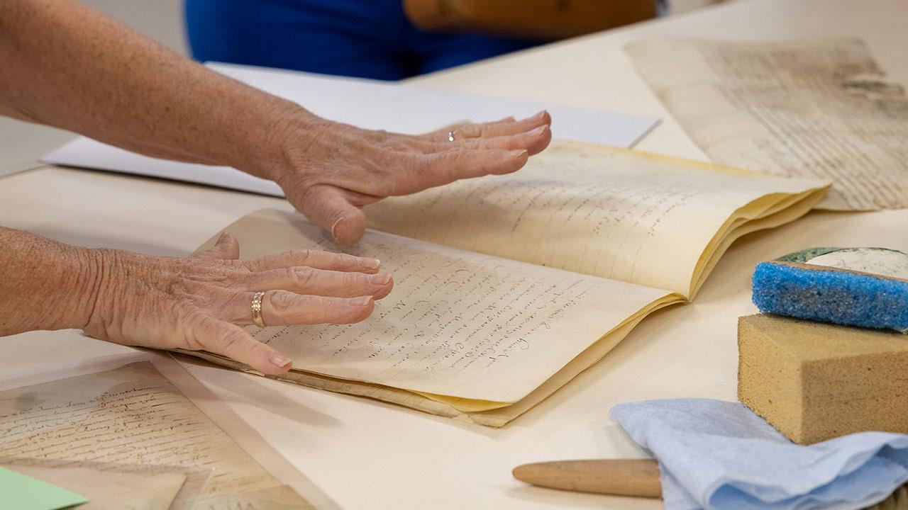 Académie des savoir-faire 2025 : le papier © Tadzio/ Fondation d'entreprise Hermès 